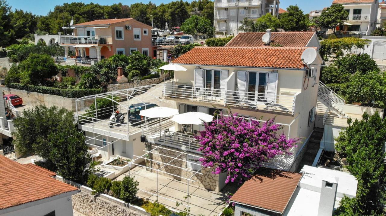 Apartments Lumini Trogir Bagian luar foto